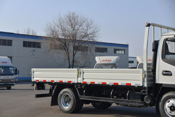 ���� ����H5 132���� 4.18�׵��������Ῠ(����)ͼƬ