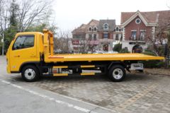 福田 时代领航S1 120马力 4X2 清障车(程力威牌)
