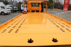 福田 时代领航S1 120马力 4X2 清障车(程力威牌)