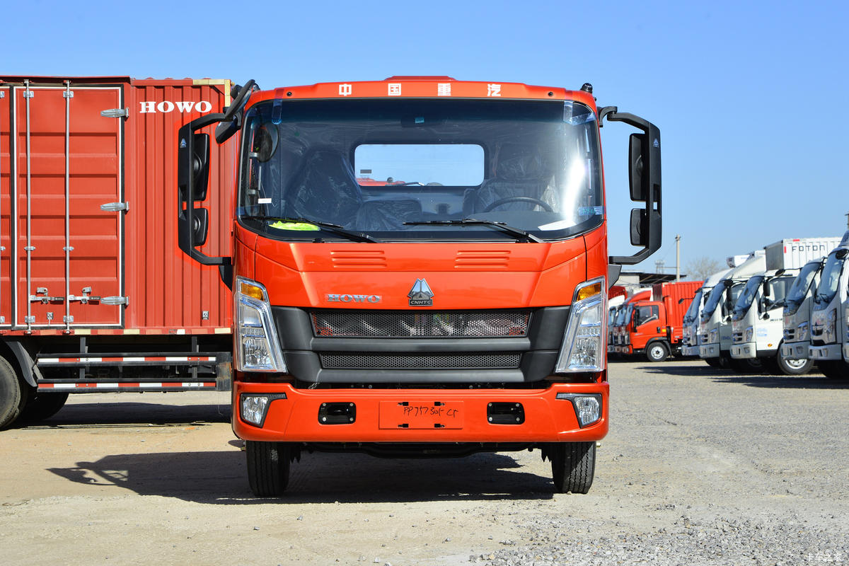 中国重汽HOWO 悍将 160马力 4.15米单排栏板轻卡