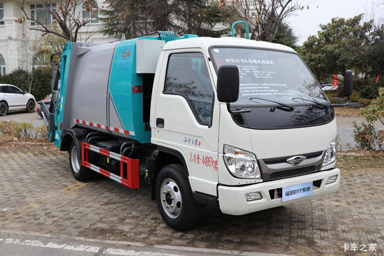 ����ʱ�� С��֮��3 115���� 4X2 ѹ��ʽ������(����)(��������)(CLW5040ZYSBDP)