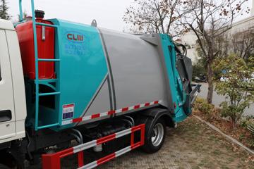 ����ʱ�� С��֮��3 115���� 4X2 ѹ��ʽ������(����)(��������)(CLW5040ZYSBDP)ͼƬ