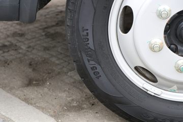 ���� ʱ���캽S1 4.5T ���Ŵ��綯С������66.84kWhͼƬ