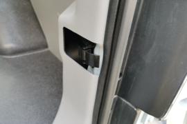 星锐新6系 VAN/轻客驾驶室图片