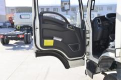 陕汽商用车 轩德X9 150马力 4X2 4.15米单排仓栅式轻卡(SX5040CCYNP6331)