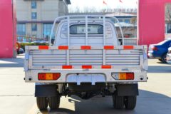 五菱 荣光新卡 舒适型 1.8L 125马力 汽油 3.3米单排栏板微卡(国六)(后双胎)(LZW1030LT6B)