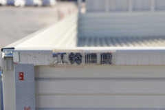 江铃 顺威小卡 143马力 3.7米单排栏板小卡(国六)(液刹)(JX1041TCG26)