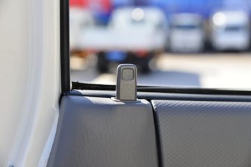 ���� ˳��С�� 143���� 3.7�׵�����ʽС��(����)(Һɲ)(JX5041XXYTCG26)ͼƬ