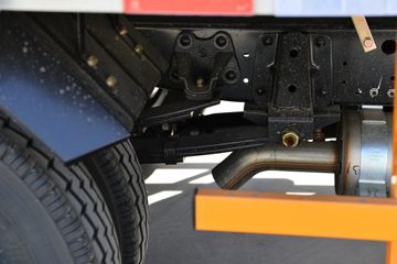 ���� ˳��С�� 143���� 3.7�׵�����ʽС��(����)(Һɲ)(JX5041XXYTCG26)ͼƬ