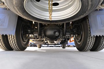 ���� ˳��С�� 143���� 3.7�׵�����ʽС��(����)(Һɲ)(JX5041XXYTCG26)ͼƬ