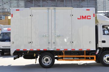 ���� ˳��С�� 143���� 3.7�׵�����ʽС��(����)(Һɲ)(JX5041XXYTCG26)ͼƬ