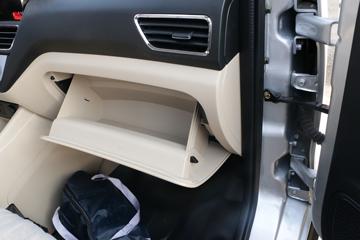 ������Խ��X3 PLUS 2022�� �콢�� 1.6L ���� 122���� 3.3�׵�������΢��(����)(SC1034NGD6B1)ͼƬ