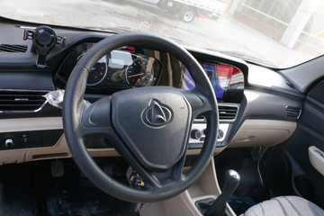 ������Խ��X3 PLUS 2022�� �콢�� 1.6L ���� 122���� 3.3�׵�������΢��(����)(SC1034NGD6B1)ͼƬ