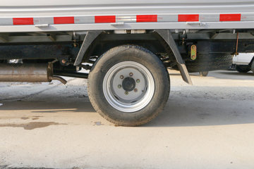 ������Խ��X3 PLUS 2022�� �콢�� 1.6L ���� 122���� 3.3�׵�������΢��(����)(SC1034NGD6B1)ͼƬ