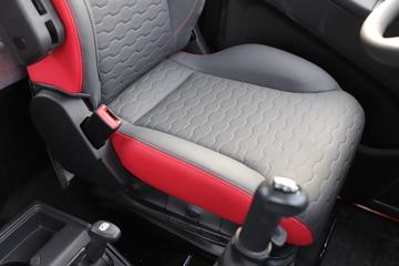 һ����� J6G�п� �캽�� 280���� 4X2 6.75�������ػ���(����)(CA1180P62K1L4E6)ͼƬ