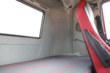 һ����� J6G�п� �캽�� 280���� 4X2 6.75�������ػ���(����)(CA1180P62K1L4E6)ͼƬ