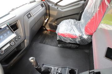 һ����� J6G�п� �캽�� 280���� 4X2 6.75�������ػ���(����)(CA1180P62K1L4E6)ͼƬ