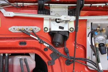 һ����� J6G�п� �캽�� 280���� 4X2 6.75�������ػ���(����)(CA1180P62K1L4E6)ͼƬ