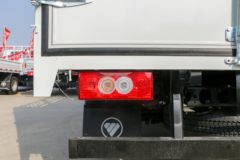 福田 奥铃新捷运 青春版 132马力 4.17米单排仓栅式轻卡(国六)(BJ5048CCY9JEA-AB2)