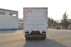 江淮 骏铃V5 150马力 4.15米单排厢式轻卡(国六)(HFC5043XXYP32K1C7S)