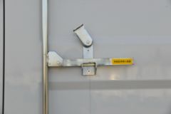 江淮 骏铃V5 150马力 4.15米单排厢式轻卡(国六)(HFC5043XXYP32K1C7S)