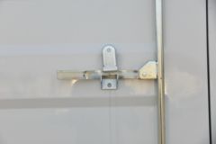 江淮 骏铃V5 150马力 4.15米单排厢式轻卡(国六)(HFC5043XXYP32K1C7S)