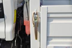 江淮 骏铃V5 150马力 4.22米单排栏板轻卡(HFC1043P32K1C7S)