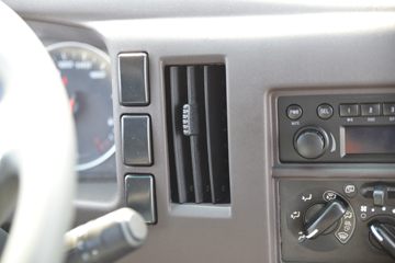 ���� ����A8 160���� 4.12�׵�����ʽ�Ῠ(����)ͼƬ