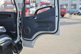 骏铃HV5&nbsp;电动载货车内饰图片