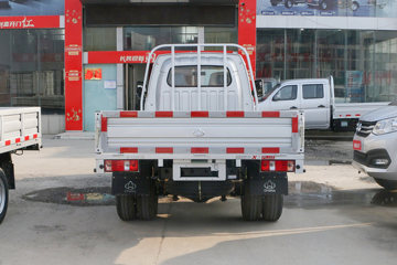 ������Խ��X3 PLUS 2022�� �콢�� 1.6L ���� 122���� 3.3�׵�������΢��(����)(SC1034NGD6B1)ͼƬ