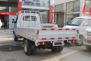 ������Խ��X3 PLUS 2022�� �콢�� 1.6L ���� 122���� 3.3�׵�������΢��(����)(SC1034NGD6B1)ͼƬ