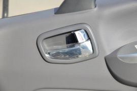 奥铃新捷运&nbsp;冷藏车驾驶室图片