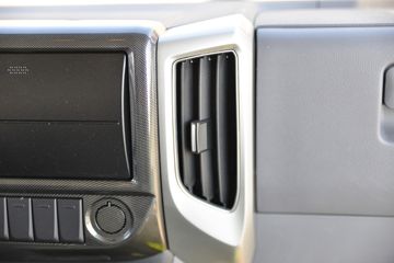 ���� �����½��� �ഺ�� 132���� 4X2 4.085����س�(BJ5045XLC8JDA-AB1)ͼƬ