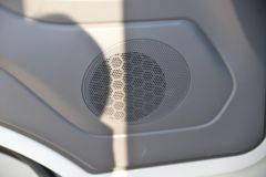 福田 奥铃新捷运 青春版 132马力 4.17米单排栏板轻卡(国六)(BJ1048V9JEA-AB2)