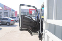 江淮 骏铃S6 金饭碗 160马力 4.18米单排仓栅式轻卡(国六)(HFC5048CCYP31K5C7S) 江淮 骏铃S6 金饭碗 160马力 4.18米单排仓栅式轻卡(国六)(HFC5048CCYP31K5C7S)