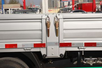  ʱ캽M5 132 3.8ŰῨ()(BJ1046V9JDA-53)ͼƬ