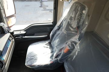 �й����� �ǵ¿�SITRAK G7S�ؿ� 680���� 6X4 AMT�Զ���ǣ����(����)ͼƬ