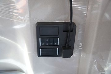 �й����� �ǵ¿�SITRAK G7S�ؿ� 680���� 6X4 AMT�Զ���ǣ����(����)ͼƬ