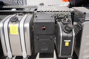 �й����� �ǵ¿�SITRAK G7S�ؿ� 680���� 6X4 AMT�Զ���ǣ����(����)ͼƬ