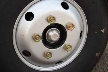 ���� ��ʮ��EV100 4.5T 3.235��˫�Ŵ��綯�����Ῠ89.12kWhͼƬ