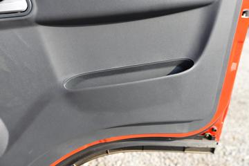 ��� J6F���� ��ɽ�� 137���� 4.16�׵�����ʽ�Ῠ(����)(��ʿ��8��)ͼƬ