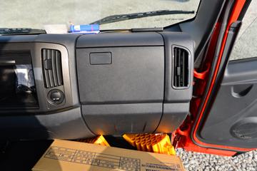 ��� J6F���� ��ɽ�� 137���� 4.16�׵�����ʽ�Ῠ(����)(��ʿ��8��)ͼƬ