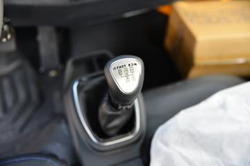 ��� J6F���� ��ɽ�� 137���� 4.16�׵�����ʽ�Ῠ(����)(��ʿ��8��)ͼƬ