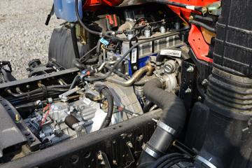 ��� J6F���� ��ɽ�� 137���� 4.16�׵�����ʽ�Ῠ(����)(��ʿ��8��)ͼƬ