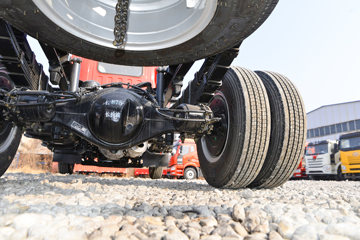 ��� J6F���� ��ɽ�� 137���� 4.16�׵�����ʽ�Ῠ(����)(��ʿ��8��)ͼƬ