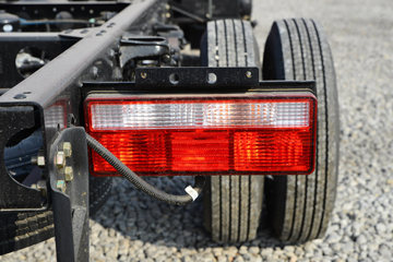 ��� J6F���� ��ɽ�� 137���� 4.16�׵�����ʽ�Ῠ(����)(��ʿ��8��)ͼƬ