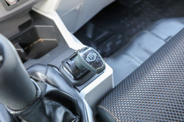 �ɵ� W7 190���� 4X2 5.2���Ű��դʽ�ػ���(��ʿ��8��)ͼƬ