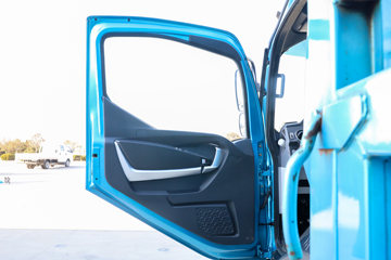 �ɵ� W7 190���� 4X2 5.2���Ű��դʽ�ػ���(��ʿ��8��)ͼƬ