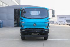 飞碟 W7 184马力 5.2米排半栏板载货车(国六)