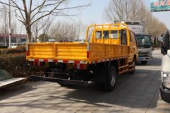 江铃 顺威窄体 143马力 3.25米双排栏板轻卡(国六)(液刹)(JX1041TSGD26)